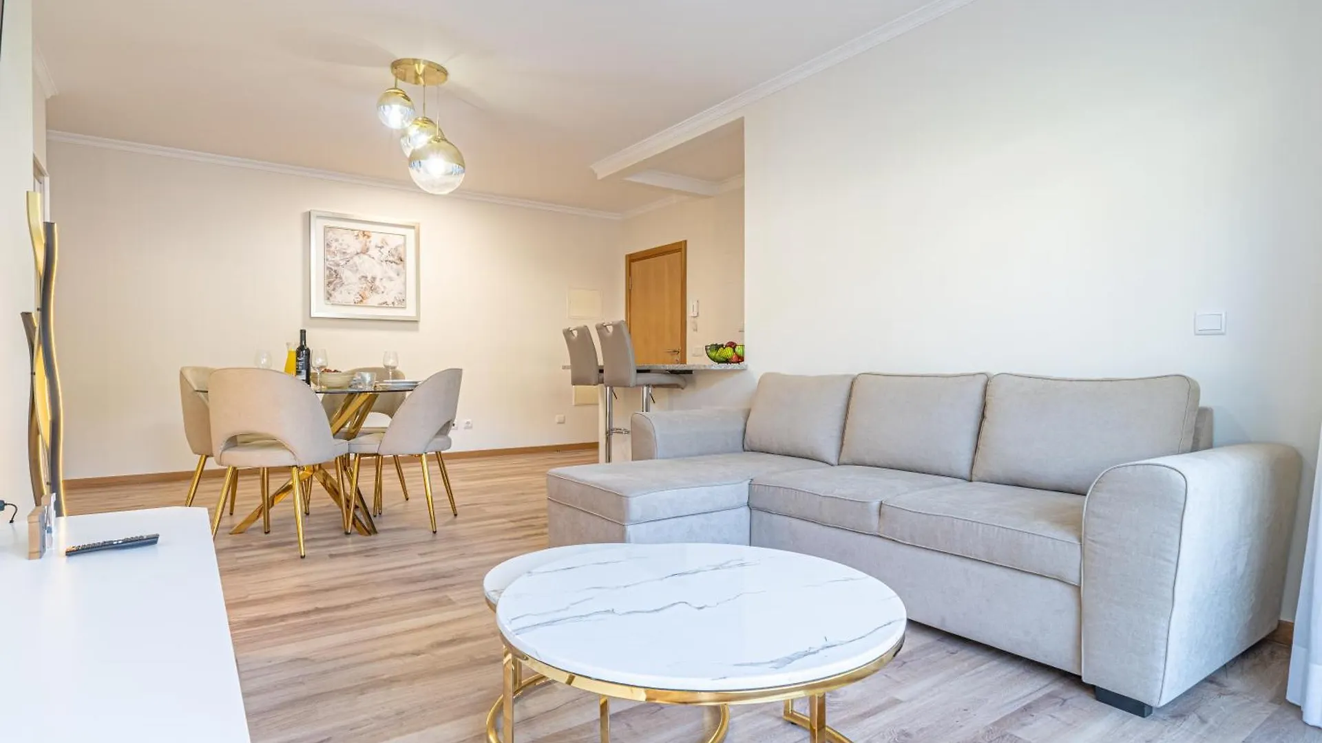 Sunflower Apartment Caniço